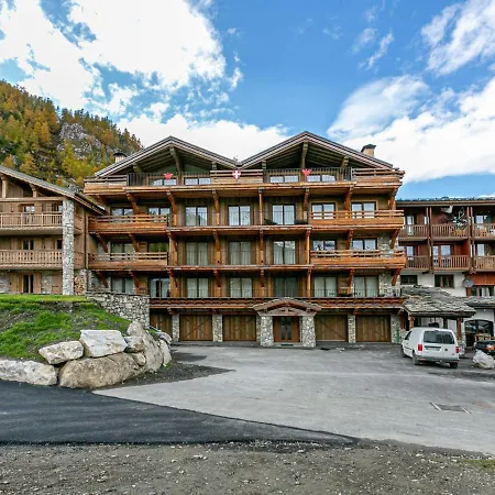 Luxueux 4 Pièces Avec Balcon, Cheminée Et Services Conciergerie à - Fr-1-694-65 Val-dʼIsère